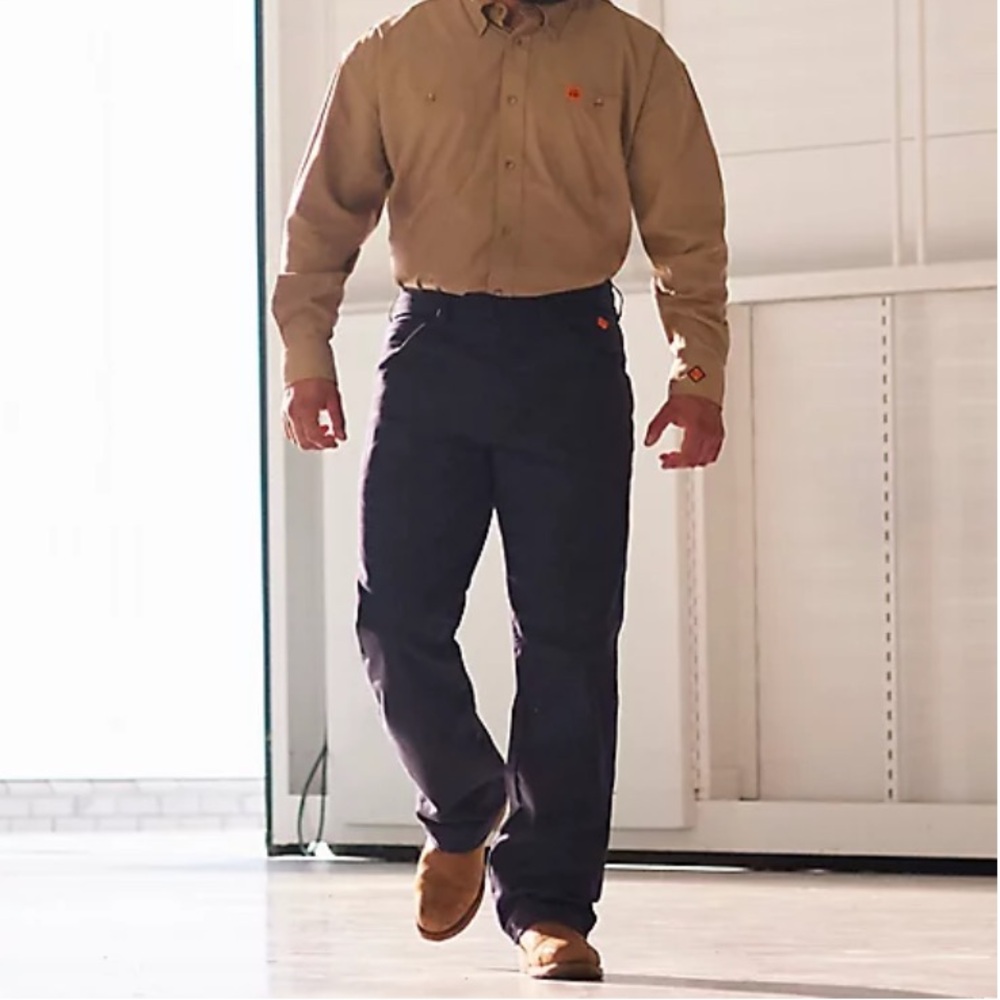 WRANGLER FR FLAME-RESISTANT RIGGS CARPENTER PANT, NEW